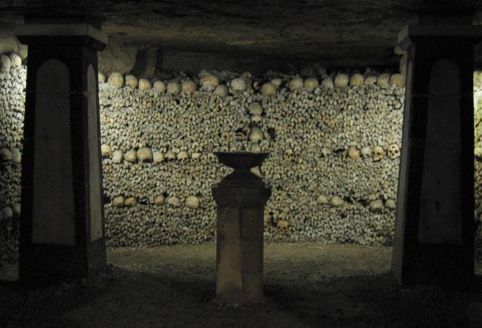 Paris Catacombs thumbnail